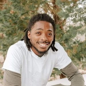 Meet your Posher, Antwan